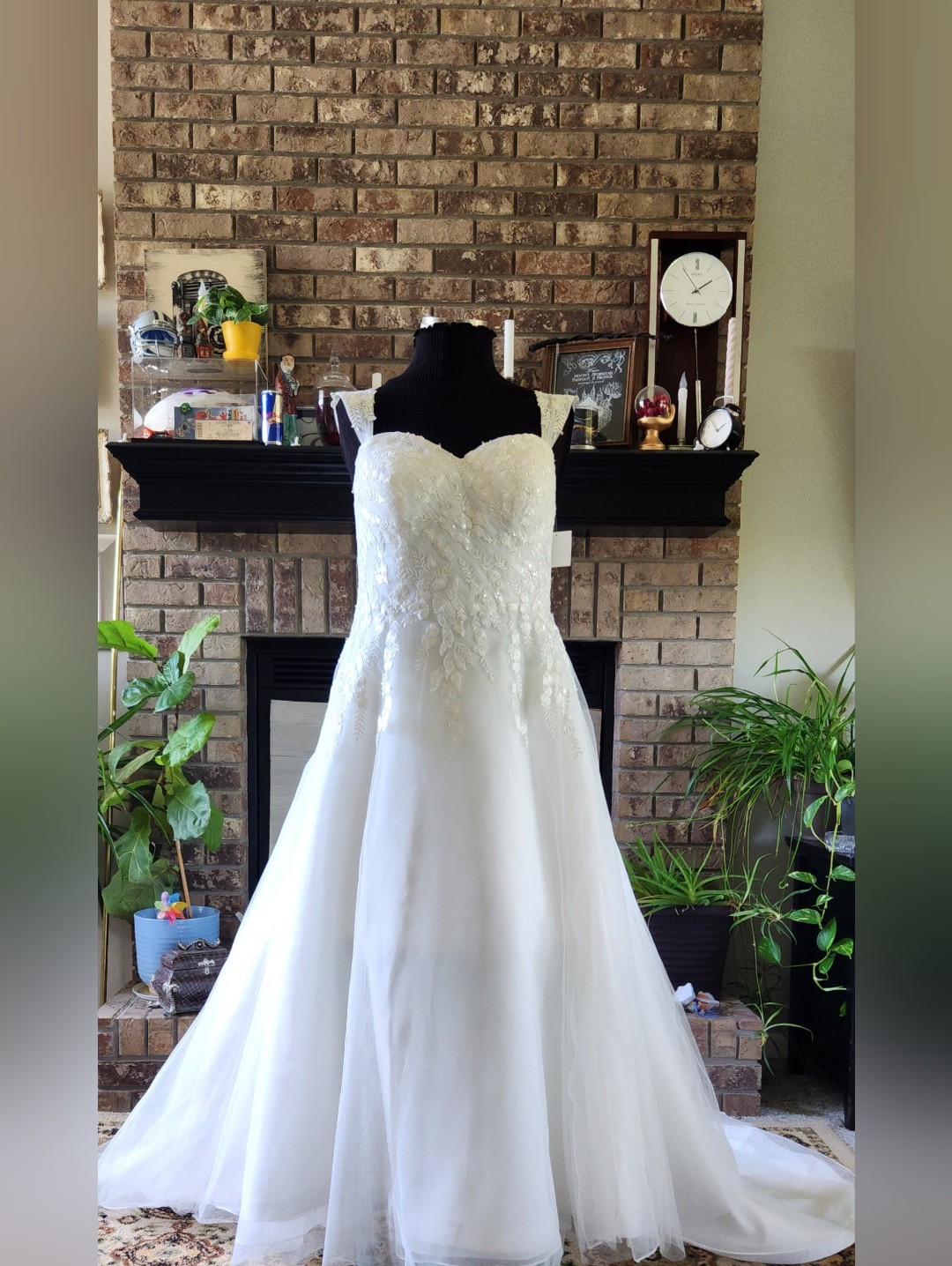 Nwt Db Studio Strapless A-Line Wedding Dress